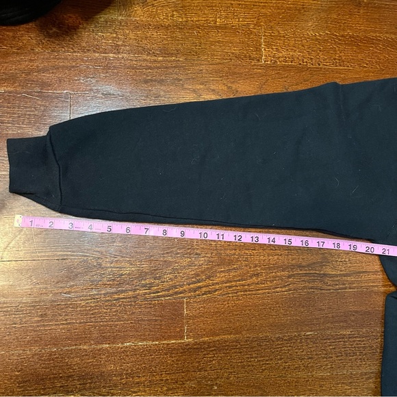 Authentic Neil Diamond Tour Crewneck - Picture 5 of 6